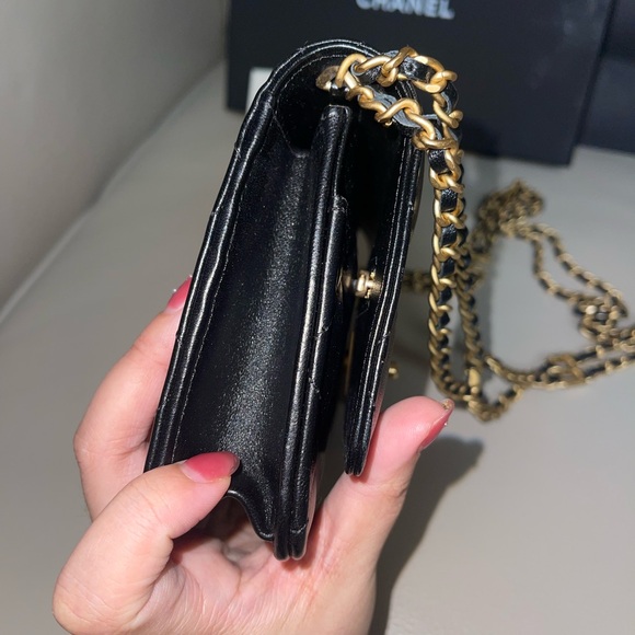 CHANEL Authentic Trendy CC WOC - Picture 13 of 17